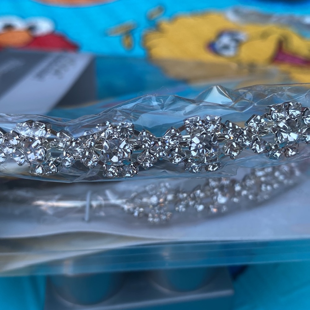 2 Rhinestone headbands || NEW - Picture 2 of 2